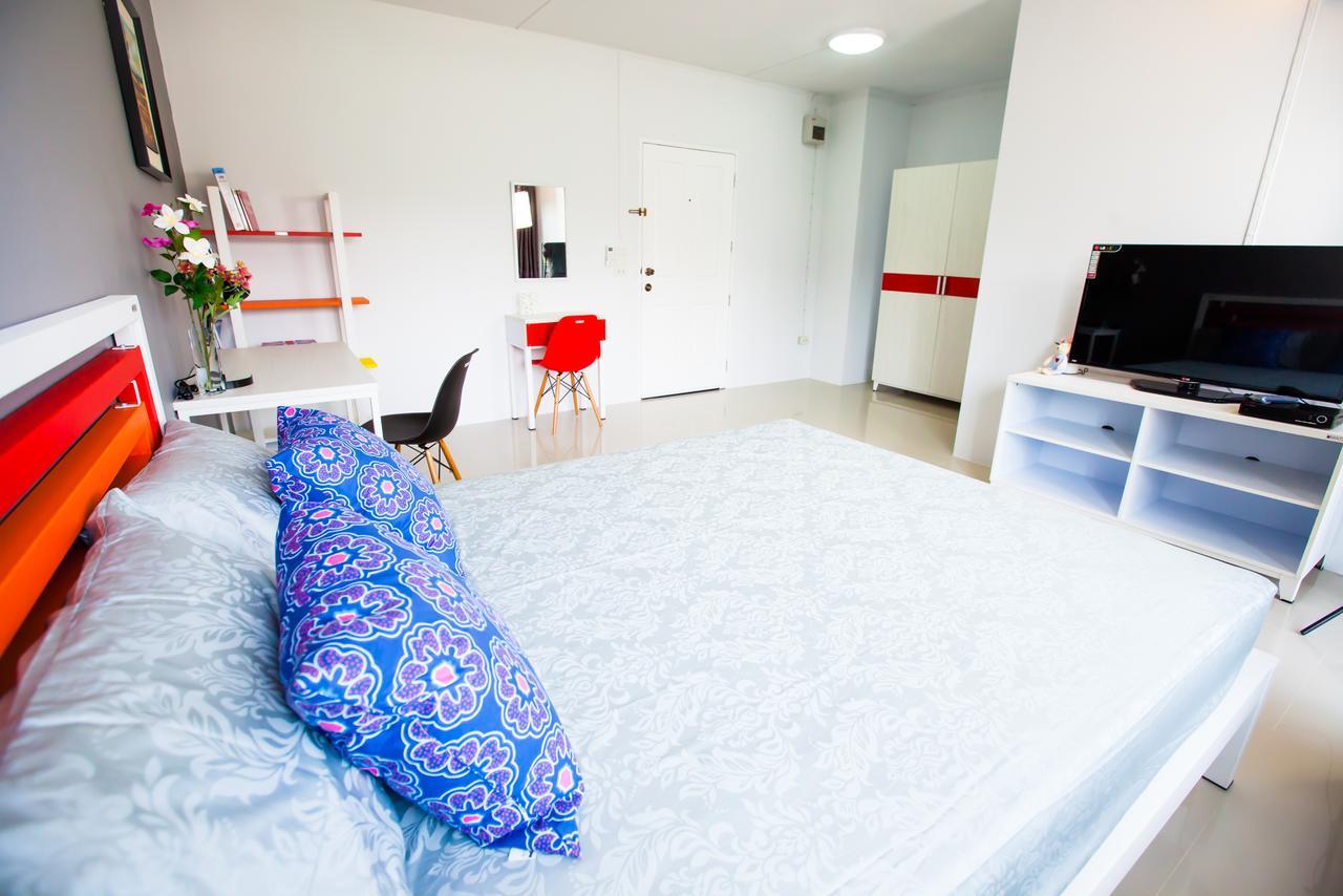 Room 9 Residence Pluak Daeng Exterior foto